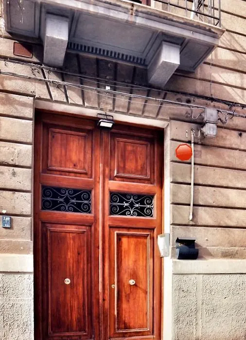 Funky Flat-1